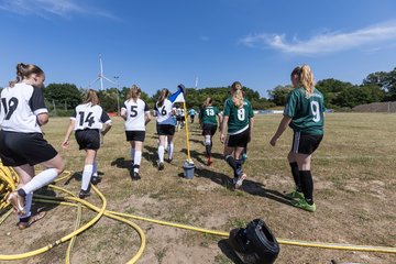 Bild 17 - wBJ TuRa Meldorf/Buesum - JFV Luebeck : Ergebnis: 1:0